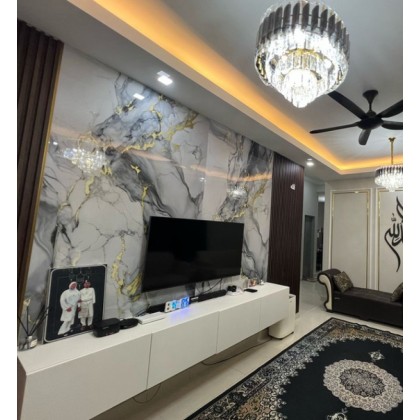 Marble Luxe Crack